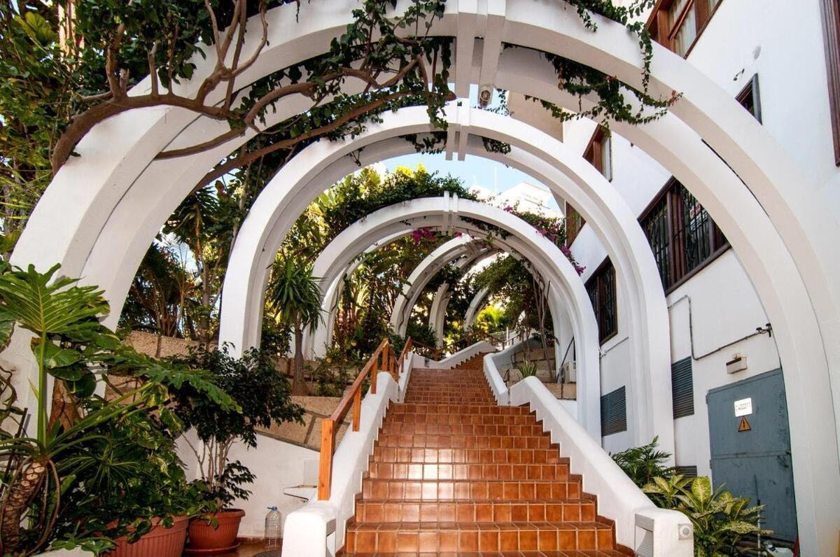 Cozy Apartment Close To Fanabe Beach, Tenerife Costa Adeje  Bagian luar foto