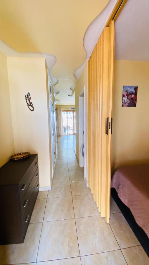 Cozy Apartment Close To Fanabe Beach, Tenerife Costa Adeje  Bagian luar foto